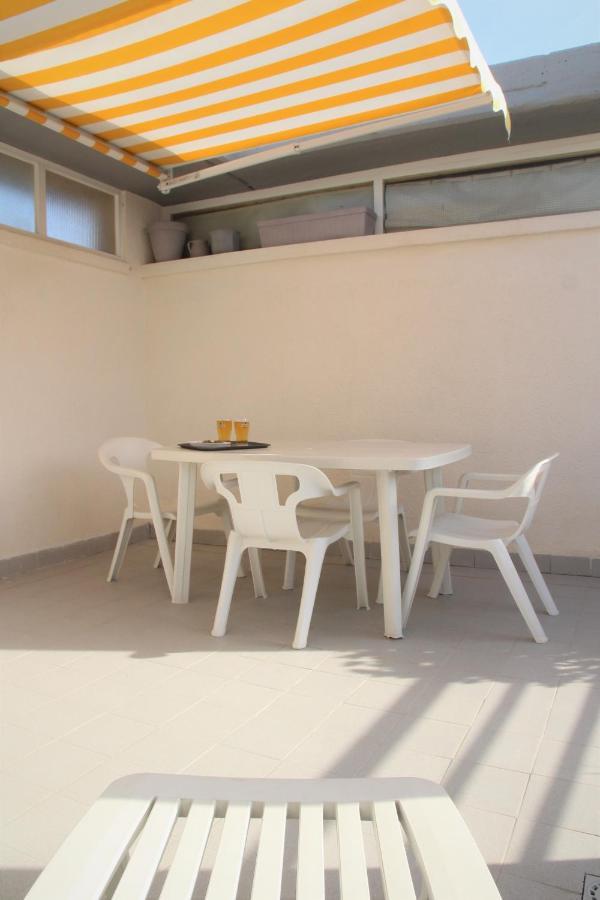 La Perla Apartment, Paradis Park, La Pineda - Atico 1ª Linea - Solarium - Wifi - Piscina Dış mekan fotoğraf